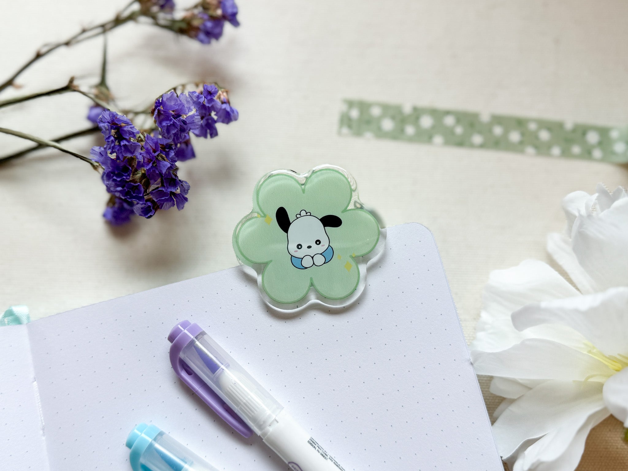 Pochacco Flower Acrylic Clip