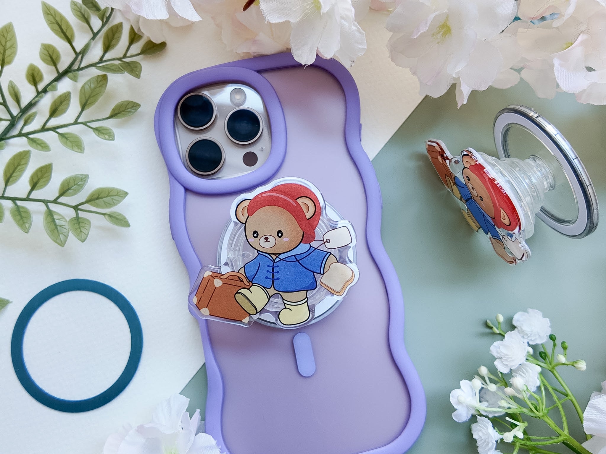 Travel Bear Magnetic Phone Grip