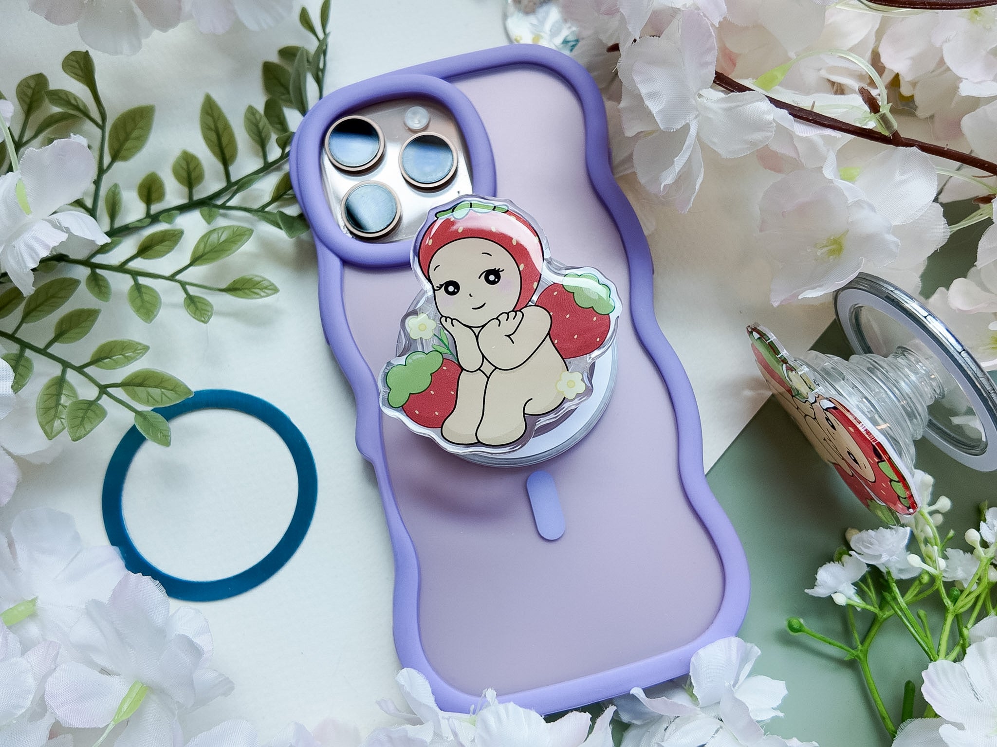 Strawberry Angel Magnetic Phone Grip