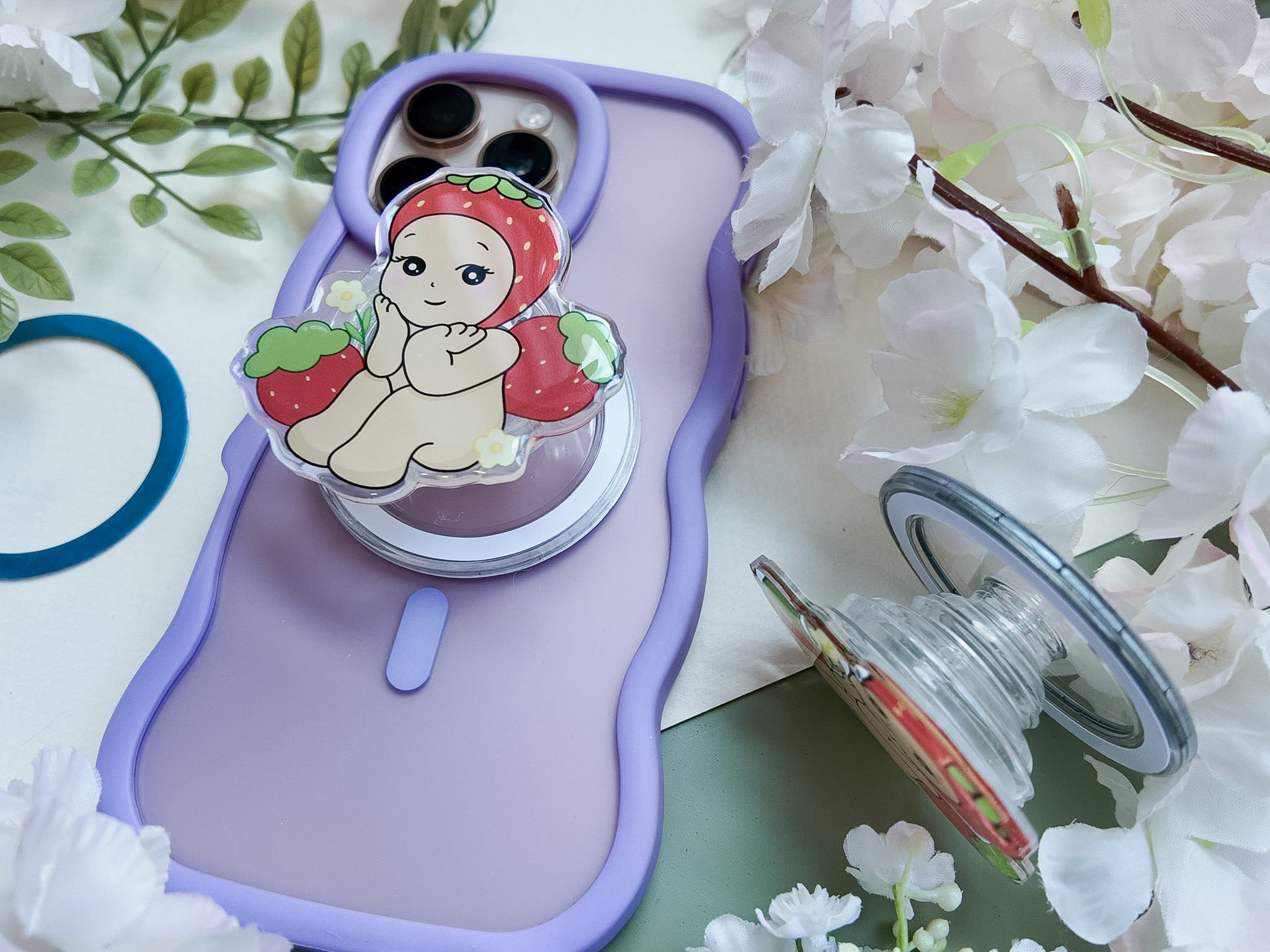 Strawberry Angel Magnetic Phone Grip