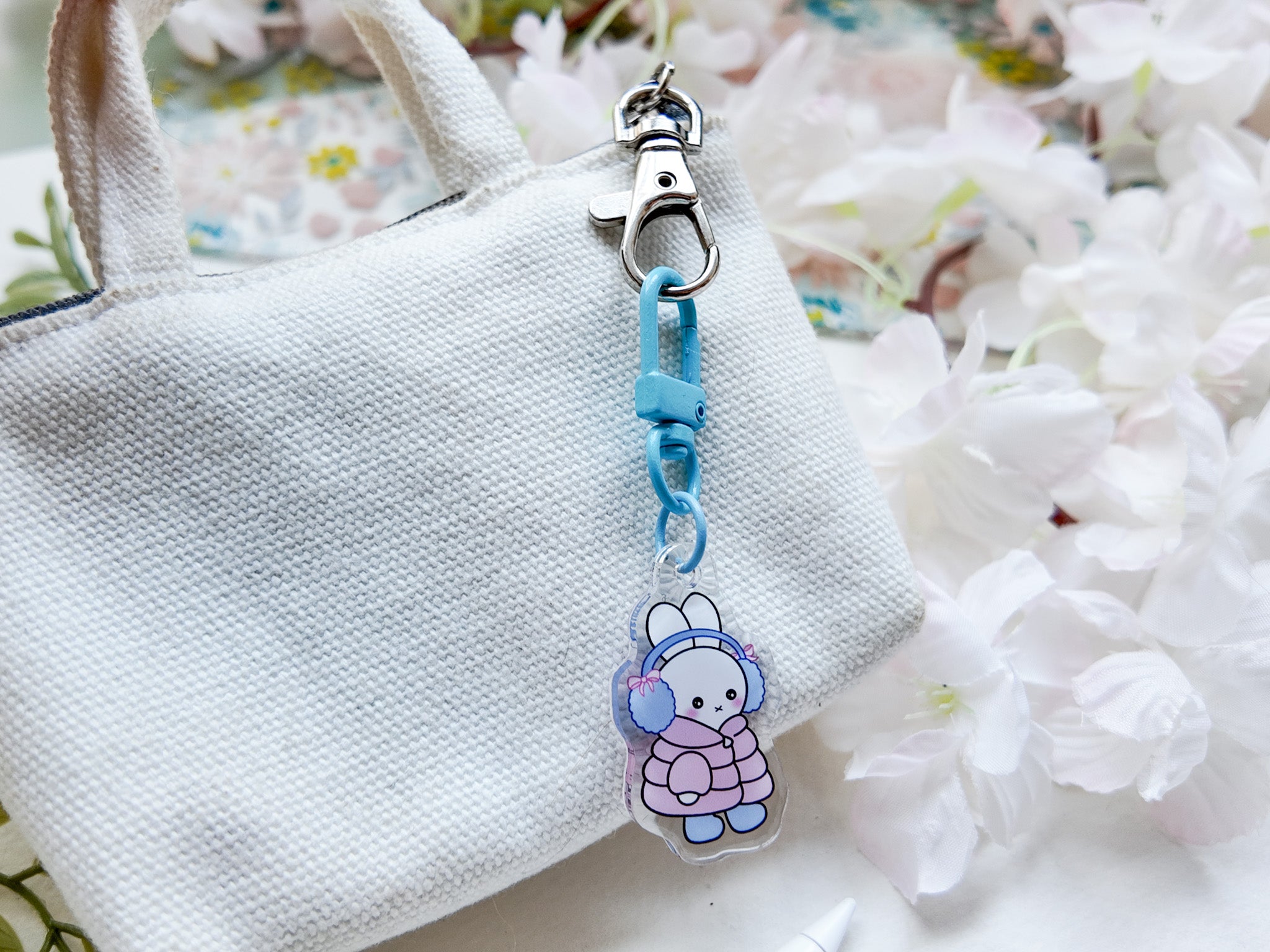 Snow Bunny Key Charm – Angel + Hare